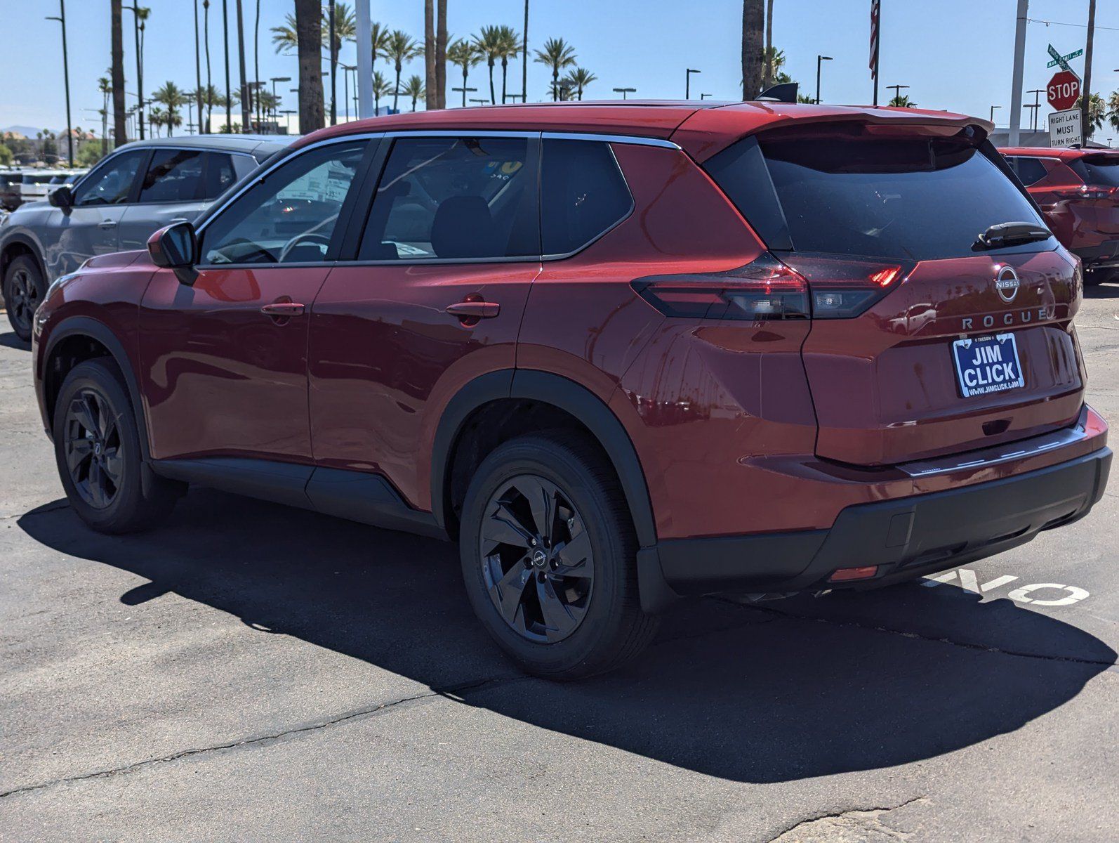 New 2026 Nissan Rogue SV FWD image 4