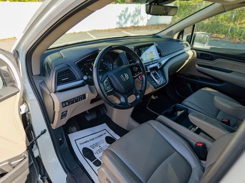 Used 2019 Honda Odyssey EX-L image 19