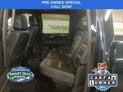 Used 2024 GMC Sierra 3500 AT4 w/ AT4 Premium Plus Package AWD/4WD image 8