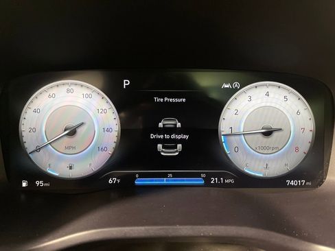 Certified 2023 Hyundai Santa Fe Limited image 21