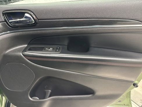 Certified 2020 Jeep Grand Cherokee Trailhawk w/ Premium Lighting Group image 16