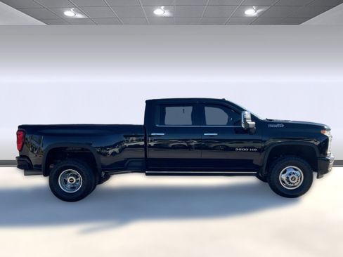 Used 2023 Chevrolet Silverado 3500 High Country image 7
