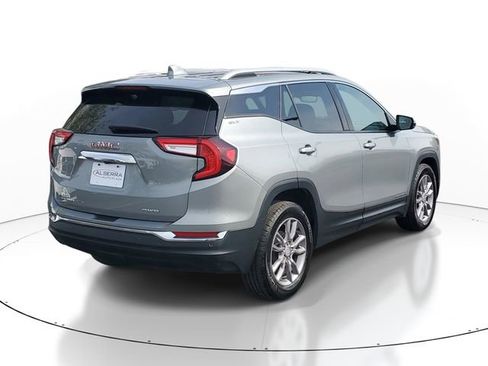 Certified 2024 GMC Terrain SLT AWD/4WD image 4