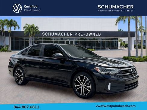 Used 2023 Volkswagen Jetta Sport FWD image 1