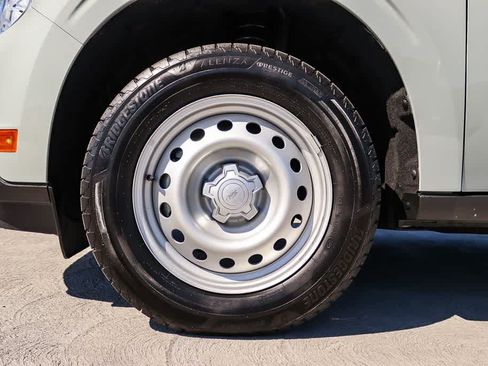 Certified 2024 Ford Maverick XL FWD image 11