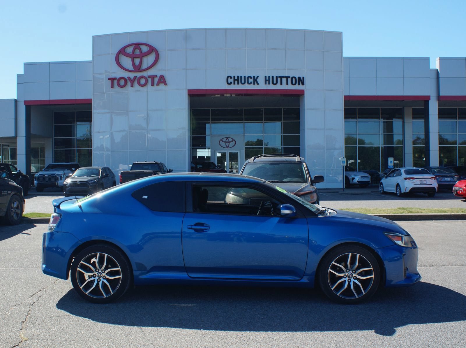 Used 2016 Scion tC FWD image 1