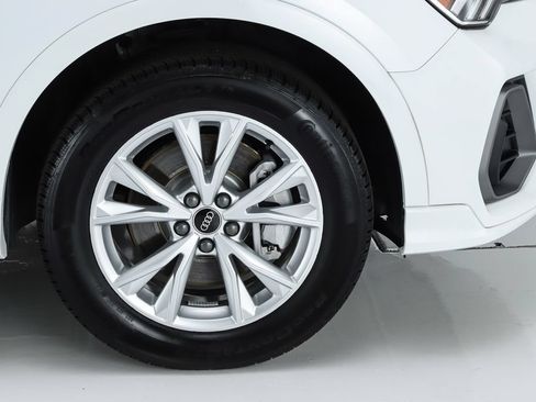 Used 2025 Audi Q3 2.0T Premium Plus w/ Premium Plus Package AWD/4WD image 18