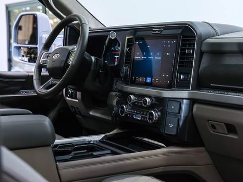 Used 2026 Ford F450 Platinum w/ Platinum Plus Package image 62