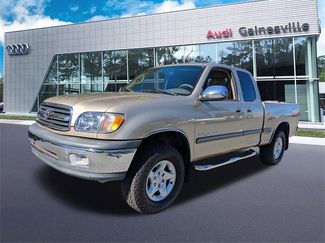 Used 2002 Toyota Tundra SR5 video 1