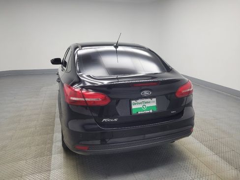 Used 2017 Ford Focus SEL image 6