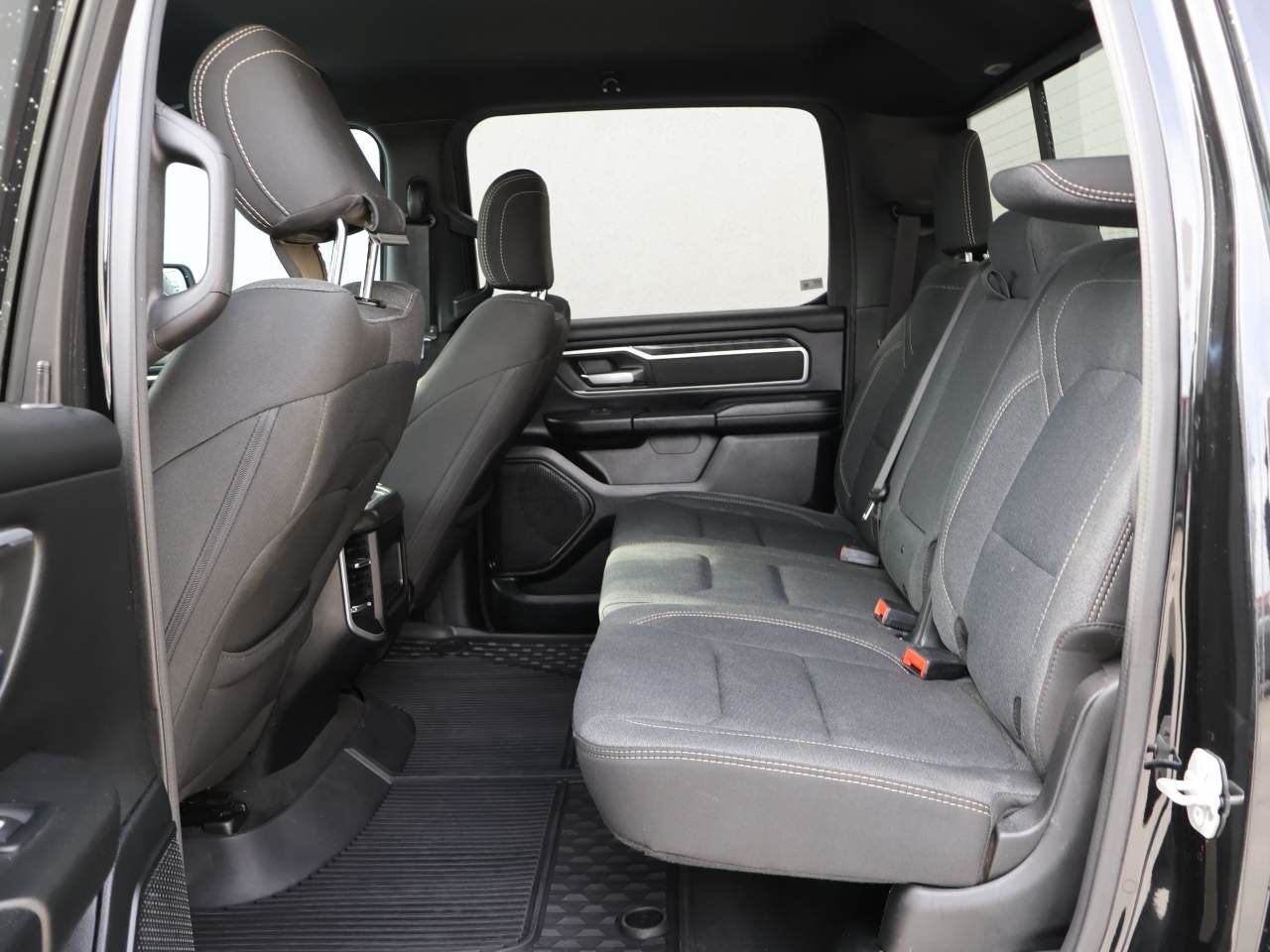 Used 2020 RAM 1500 Big Horn RWD image 10