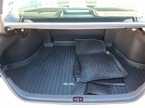 Certified 2023 Toyota Camry LE image 29