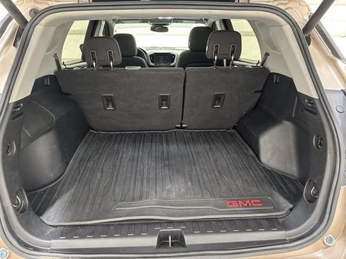 Used 2018 GMC Terrain SLE w/ Driver Convenience Package FWD image 26