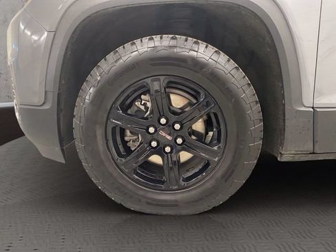 Used 2022 GMC Acadia AT4 w/ Trailering Package AWD/4WD image 16