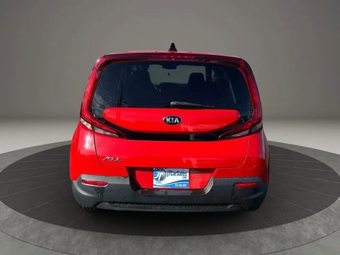 Used 2020 Kia Soul LX image 14