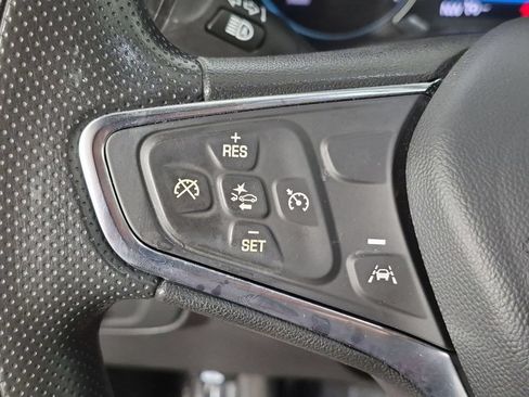 Used 2024 Chevrolet Equinox LT FWD image 17