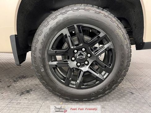 New 2026 Chevrolet Silverado 1500 Custom w/ Turbomax Blackout Package AWD/4WD image 24