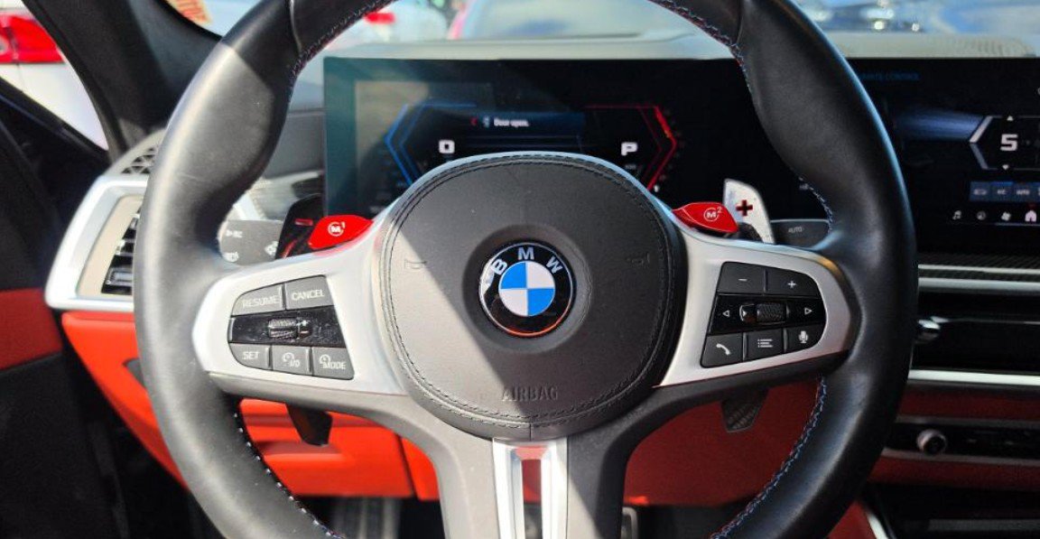 Used 2025 BMW X6 M Competition w/ Executive Package AWD/4WD image 3