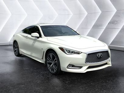 Used 2019 INFINITI Q60 3.0t Luxe w/ Essential Package