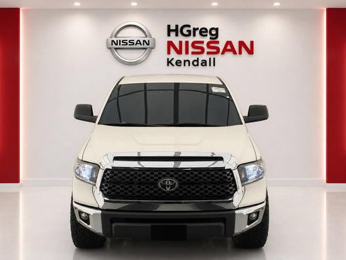 Used 2021 Toyota Tundra SR5 RWD image 4