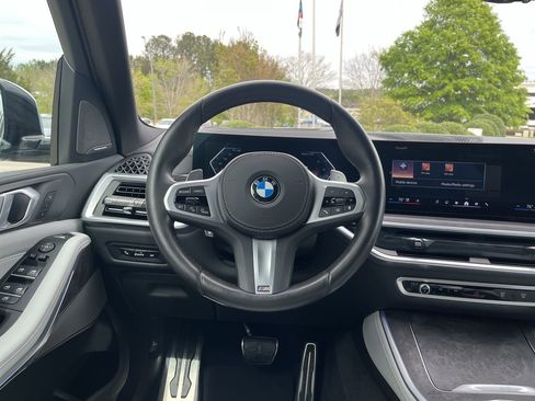 Certified 2024 BMW X5 xDrive40i w/ M Sport Package AWD/4WD image 21