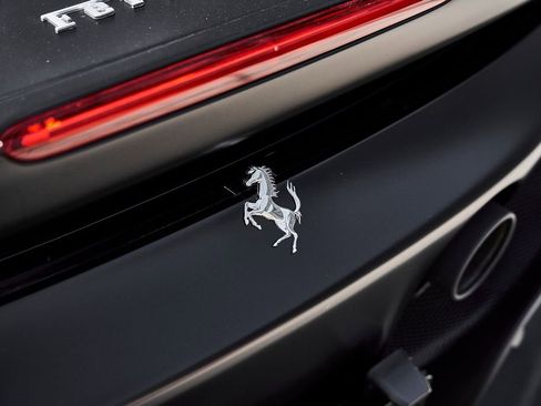 Used 2024 Ferrari SF90 Spider AWD/4WD image 13