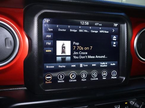 Used 2019 Jeep Wrangler Unlimited Rubicon image 28