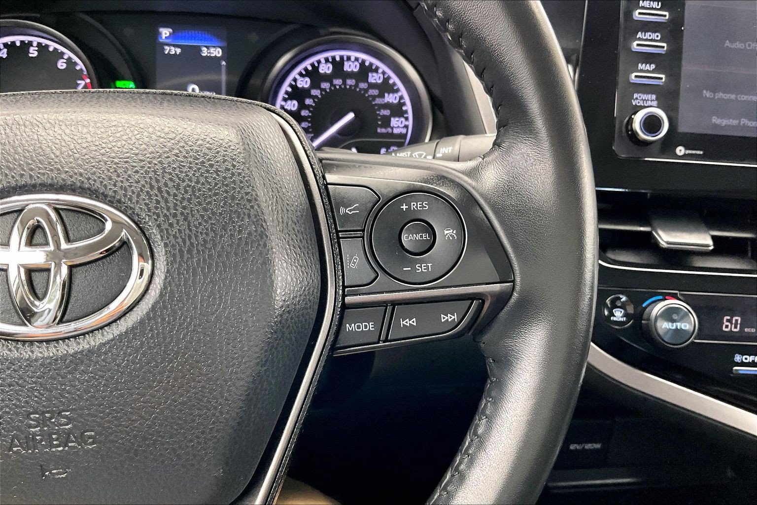 Used 2024 Toyota Camry SE w/ Convenience Package FWD image 22