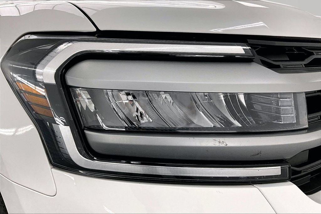 Certified 2024 Ford Expedition XLT AWD/4WD image 30