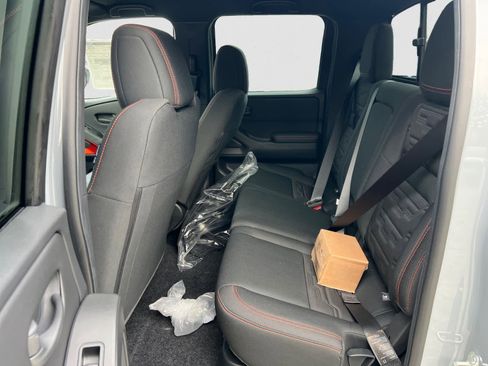 New 2026 Nissan Frontier PRO-4X w/ Pro-4x Convenience Package AWD/4WD image 11