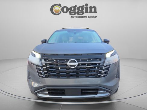 New 2026 Nissan Pathfinder SL FWD image 9