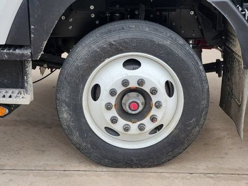 New 2024 Chevrolet Low Cab Forward 6500XD RWD image 16