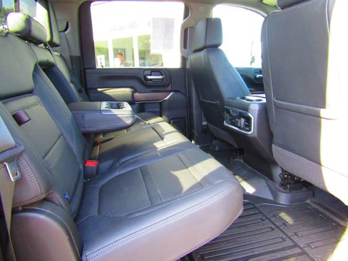 Used 2020 GMC Sierra 2500 Denali w/ Denali Ultimate Package image 17