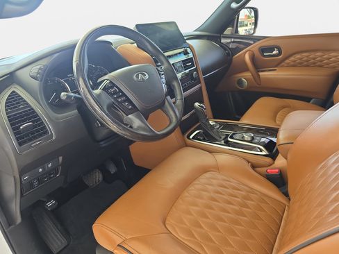 Used 2022 INFINITI QX80 Sensory w/ Cargo Package AWD/4WD image 16
