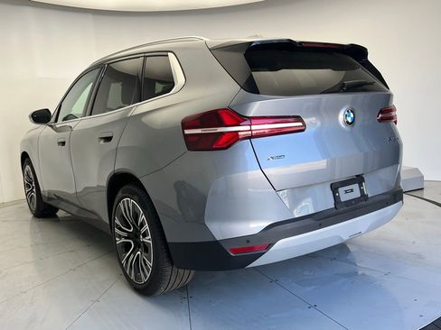 Certified 2025 BMW X3 xDrive30i image 4