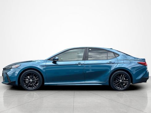 Certified 2025 Toyota Camry SE w/ Convenience Package FWD image 2