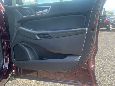 Certified 2022 Ford Edge SEL w/ Convenience Package AWD/4WD image 40