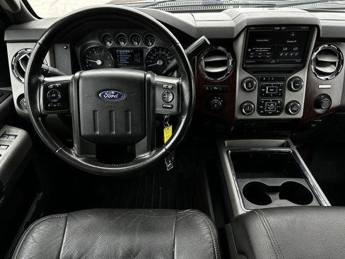 Used 2016 Ford F250 Lariat w/ Lariat Interior Package AWD/4WD image 14