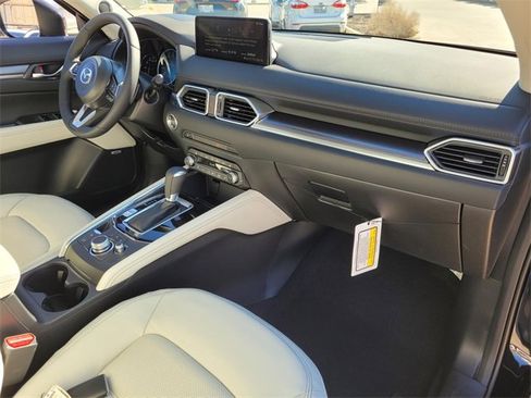 New 2025 MAZDA CX-5 AWD 2.5 S w/ Premium Plus Pkg image 6