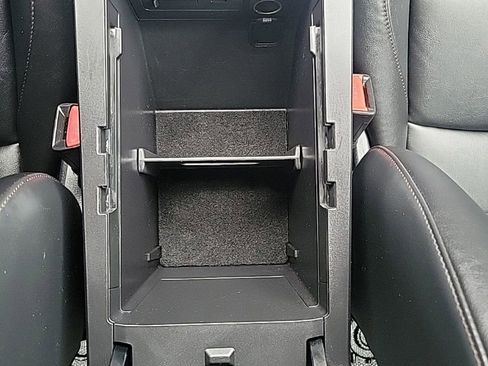 Used 2022 MAZDA MAZDA3 s image 10