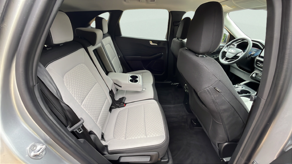 Used 2023 Ford Escape Active w/ Tech Pack #2 AWD/4WD image 19