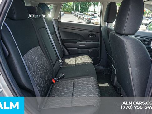 Used 2025 Mitsubishi Outlander Sport AWD image 24