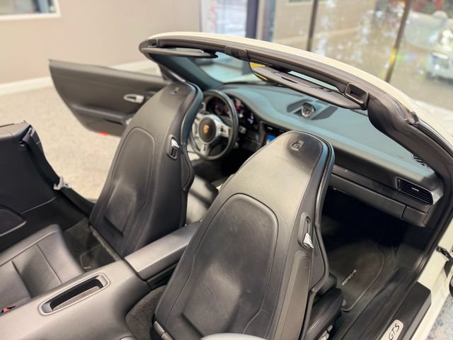 Used 2015 Porsche 911 Carrera GTS w/ Bose Audio Package RWD image 33