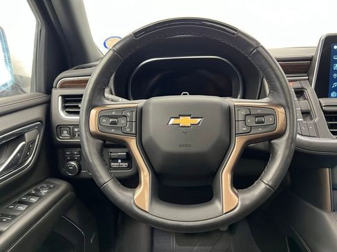 Used 2024 Chevrolet Suburban High Country w/ Advanced Technology Package AWD/4WD image 25