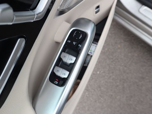 Certified 2024 Mercedes-Benz C 300 Sedan image 19