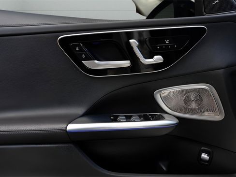 Used 2023 Mercedes-Benz C 300 Sedan w/ AMG Line w/ Night Package image 20