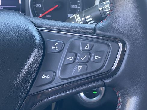 Used 2022 Chevrolet Equinox RS FWD image 23