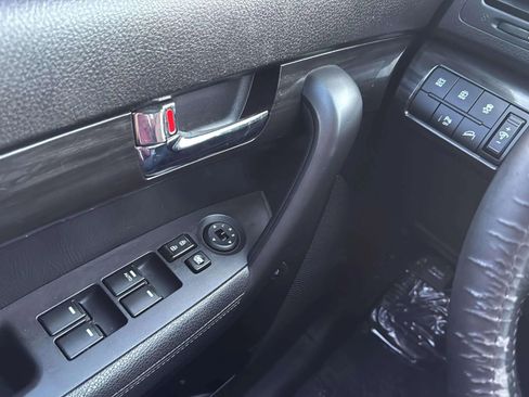 Used 2013 Kia Sorento EX image 20