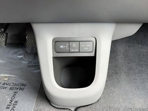 New 2026 Hyundai Ioniq 5 SE AWD/4WD image 22