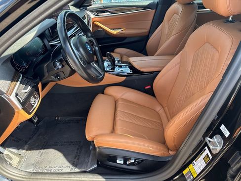 Used 2023 BMW 530e w/ M Sport Package RWD image 44